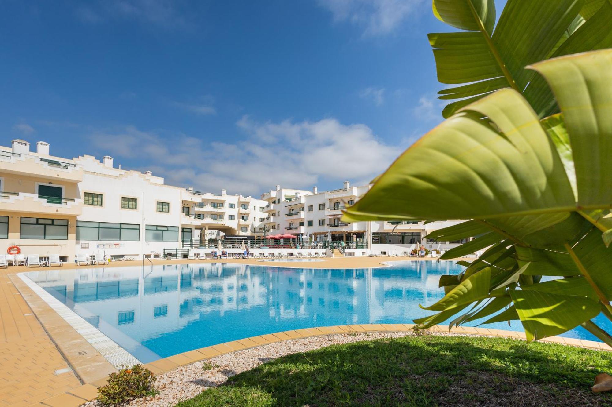 Dunas Hostel & Guesthouse Alvor Exterior photo